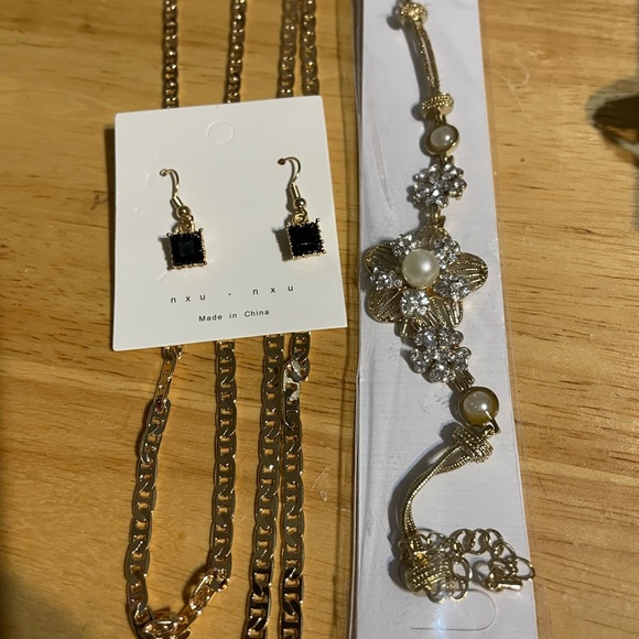 Source Unknown Jewelry - Source Unknown Gold and Silver Necklace Set